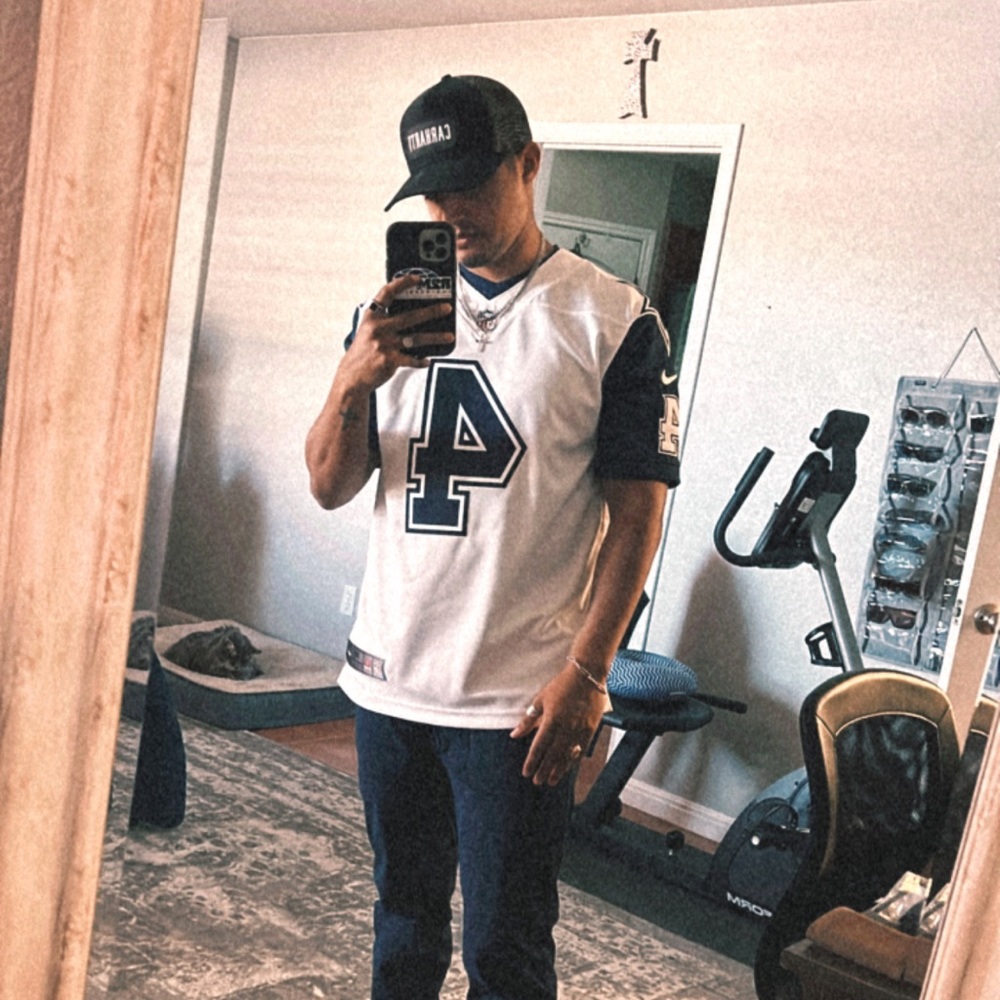 Meet your Posher, Daniel